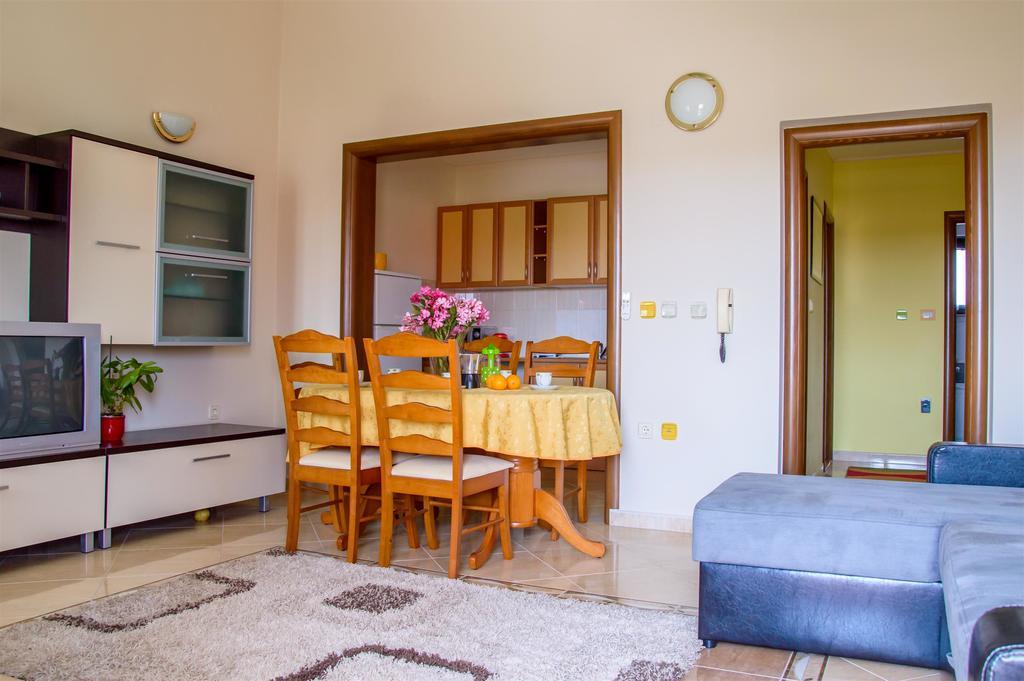 Apartment Roko Umag Kültér fotó