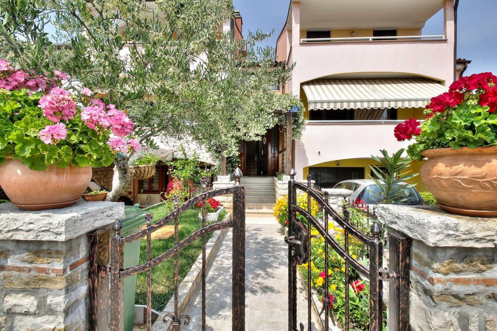 Apartment Roko Umag Kültér fotó