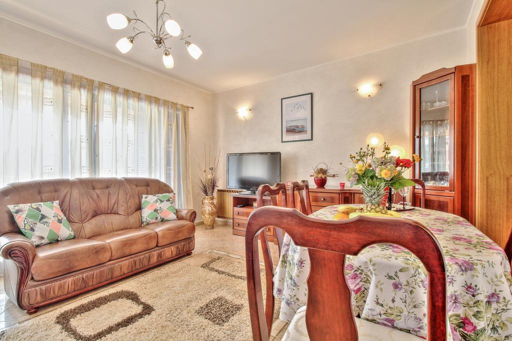 Apartment Roko Umag Kültér fotó