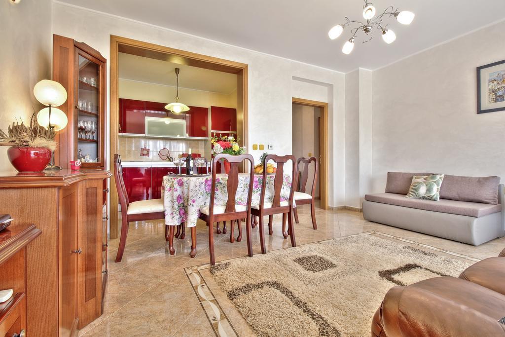 Apartment Roko Umag Kültér fotó